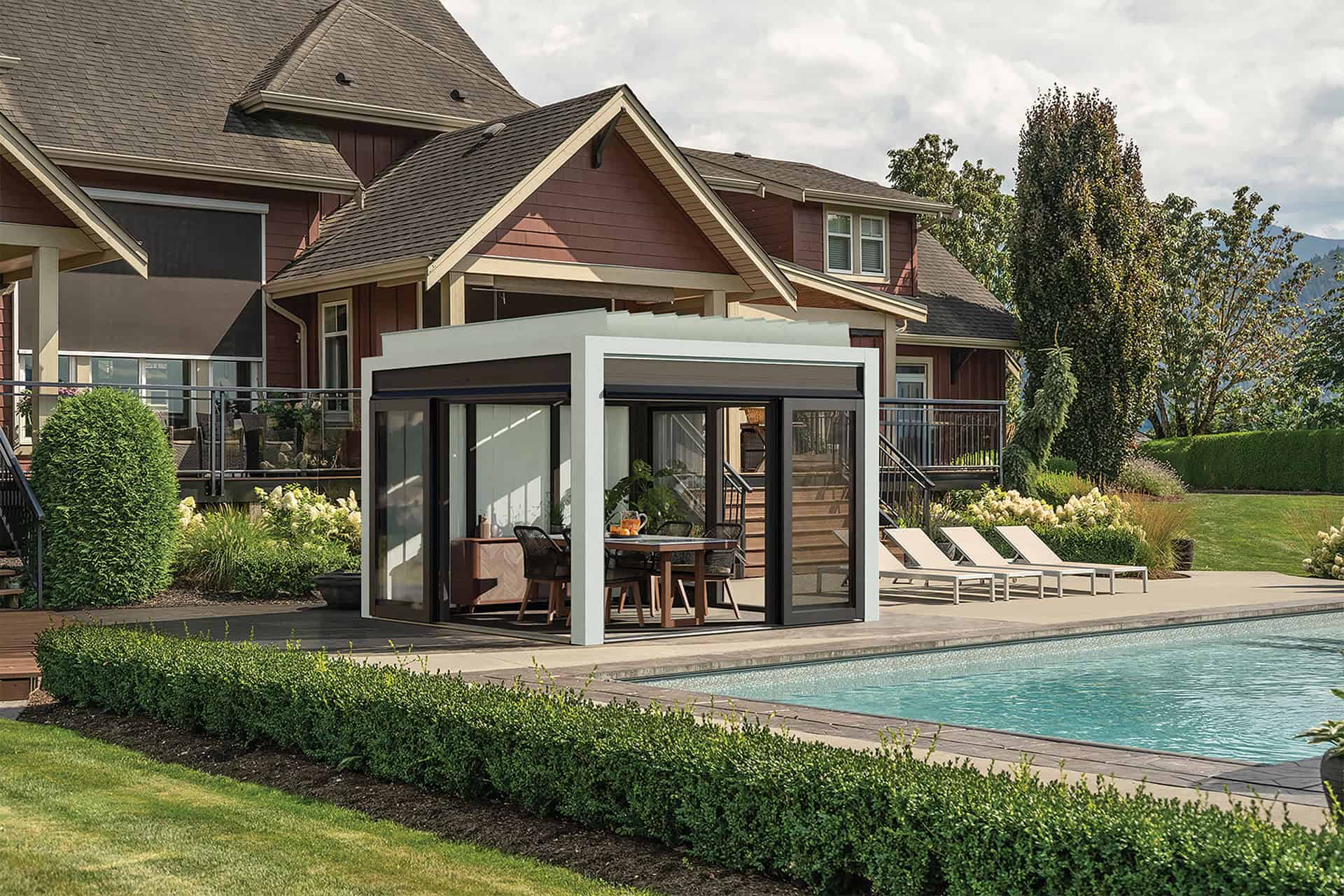 Stella Fully Enclosed - Visscher Specialty